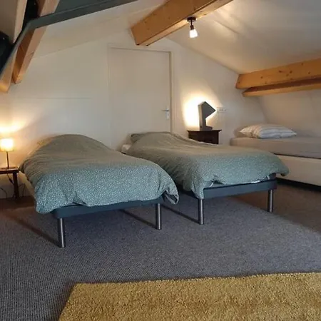 Onder De Blauwe Mantel Apartment