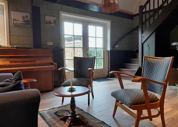 Onder De Blauwe Mantel * Haren (North Brabant)